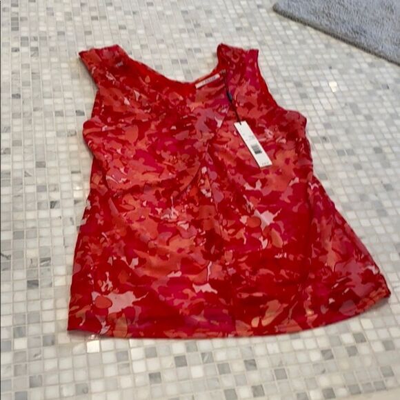 T Tahari Red Sleeveless NWT Top - Picture 1 of 5